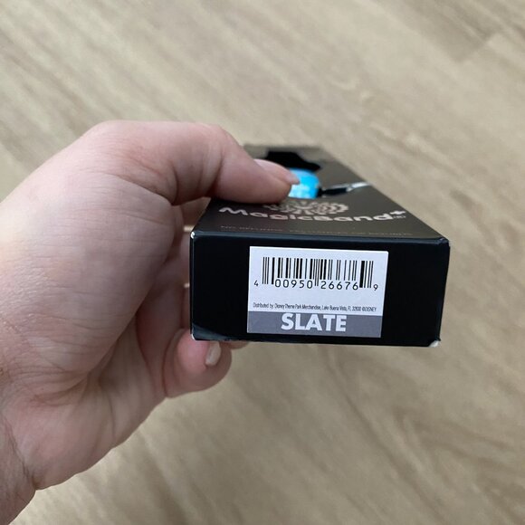 Disney MagicBand Disneyland Magic Key The Happiest Place On Earth Exclusive Blue - Picture 5 of 5